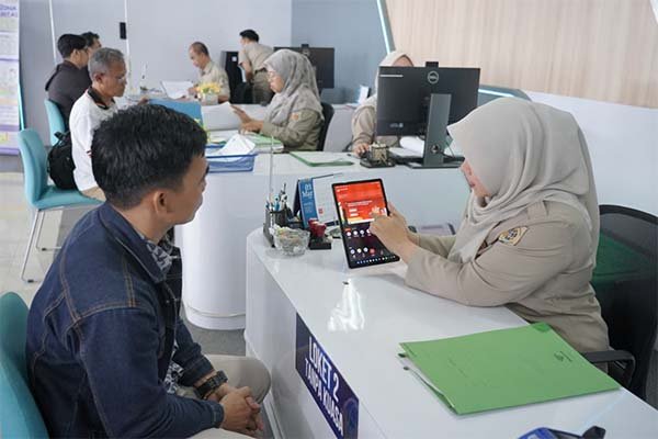 Integrasi Sertipikat Elektronik dan Aplikasi Sentuh Tanahku Berikan Kemudahan Layanan Transaksi Pertanahan