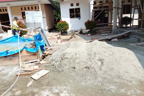 Proses Pengerjaan Revitalisasi SDN 103 Bengkulu Selatan Diduga Melanggar UU Minerba, Gunakan Pasir Tanpa Ijin